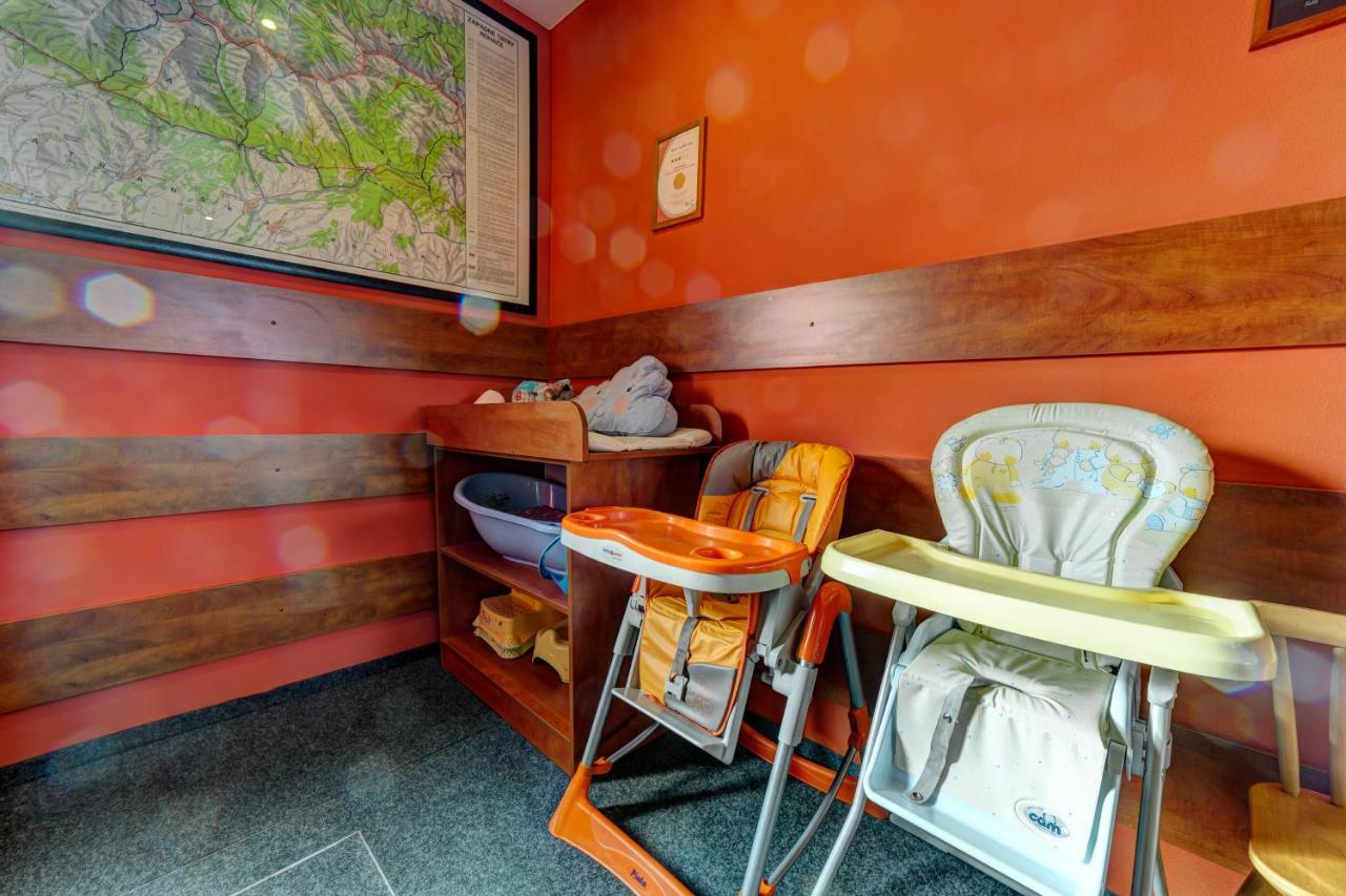 Apartmanovy Dom Slniecko Жьяр Екстер'єр фото